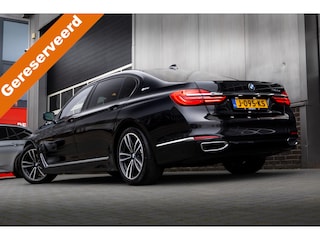BMW 740Le 327 pk xDrive iPerformance / Nieuwstaat/ Dealer.ond/ Bowers&Wilkins/ Achteras-Sturing/ Pano-dak/ Head-Up/ Keyless/ Lucht-Vering/ Nappa-Leder/ Soft-Close/ 19'' LMV