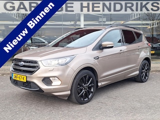 Ford Kuga 1.5 EcoBoost ST Line | Trekhaak 2000kg | Winter-Pack | LED | Navi | Stoel&Stuur Verwarming | occasion
