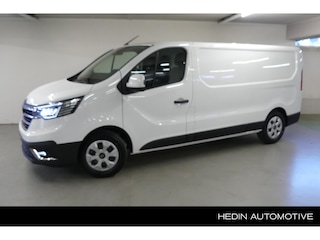 Renault Trafic E-TECH Electric T29 L2H1 Advance 52 kWh 1-fase 32 A/7,4 kW AC-lader en 50 kW DC-lader; EASY LINK navigatiesysteem met 8" touchscreen en DAB+ radio; houten laadvloer en polypro zijwandbekleding in de laadruimte; vierseizoenbanden; Achteruitrijcamera; Elektrisch verwarmbare voorstoelen; Renault Handsfree Card