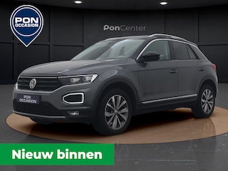 Volkswagen T-Roc 1.5 TSI Sport | Stoelverwarming | ACC | Camera | 17"| Navigatie |