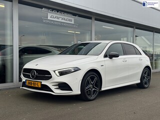 Mercedes-Benz A-klasse 250 e Business Solution AMG Night Limited automaat , Distronic , 360 graden camera , Memory stoel links