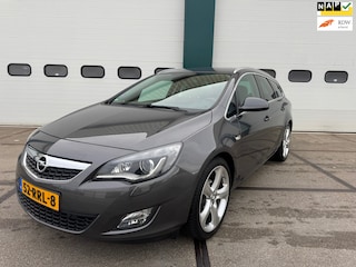 Opel Astra Sports Tourer 1.4 Turbo Cosmo
