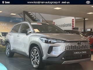 Toyota Corolla Cross Hybrid 140 Dynamic Dodehoekdetectie | Parkeersensoren | Stoel & Stuur verwarming | Garantie t/m 2035! | Direct leverbaar