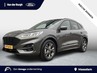 Ford Kuga ST-Line X 1.5 EcoBoost 150pk Wegklapbare trekhaak - 1.800 kg geremd trekgewicht - Panoramadak