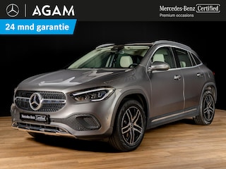 Mercedes-Benz GLA 250 e Luxury Line Panorama dak
