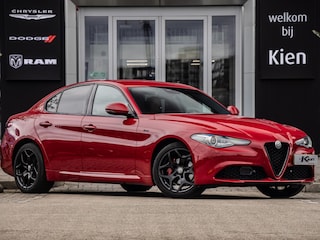 Alfa Romeo Giulia 2.0T Sprint | Veloce Interieur | Stoel- & stuurverwarming | Schakelflippers | Adaptive Cruise Control