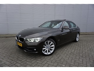 BMW 330e High Executive Navi / Leder / Cruise contole / Led / Lm velgen