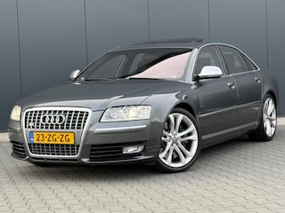 Audi A8 5.2 V10 Quattro Pro Line+ 2e Eigenaar - Origineel NL - B&O Audio - Carbon - Alcantara Hemel