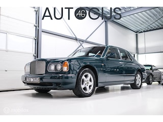 Bentley Arnage 4.5 V8 Green Label | First owner | Green over tan | Original dutch delivered | Mulsanne Green | Green Carpets | Service History | New Brakes | Collectable |