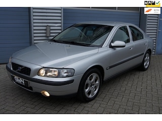 Volvo S60 2.4 T Geartronic Sport| NAP | 193pk | Boekjes Compleet
