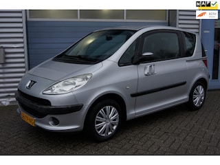 Peugeot 1007 1.4 Sesam Urban