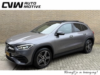 Mercedes-Benz GLA 250 e AMG Line | Panoramadak | Adaptieve cruise | Sfeerverlichting | Widescreen | Elektrische achterkep | Wegklapbare trekhaak | Dodehoekdetectie | 360 camera | Lane assist | Apple CarPlay | Navigatie | Dealeronderhouden