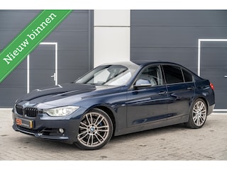 BMW 328i Upgrade Edition Cruise|LED|Navi|Garantie!