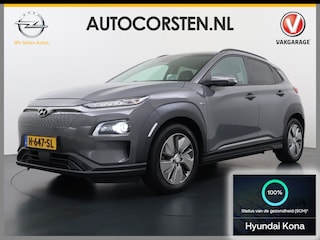 Hyundai Kona EV Premium 64kWh Leer SOH 100% Warmtepomp Krell®-Premium Audio Stoelverwarming+Koeling Camera Apple Carplay Android Auto Head-Up Display Stuurverwarming Elek.Stoelen Blind Spot Lane Assist VESS 1e Eigenaar Origineel Nederlandse Auto 45.000,-nieuw