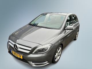 Mercedes-Benz B-klasse 180 Prestige / Xenon / Navigatie / All Season