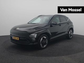 Hyundai Kona Comfort Smart Limited 65.4 kWh | Achteruitrijcamera | Stoelverwarming | Navigatie | Trekhaak | Adaptieve Cruise Control | Stuurverwarming