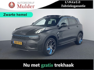 Lynk & Co 01 1.5 | Zwarte hemel | Trekhaak | Pano | ACC | 360 Camera
