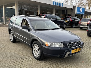 Volvo XC70 2.5T AWD Aut6 BTW auto netto €8884,- Bluetooth