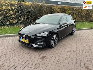 Seat Leon 1.5 eTSI FR Launch Edition met Pano