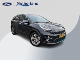 Kia Niro ExecutiveLine 64 kWh | Adaptive cruise control | Stoelverwarming/koeling | Camera | Vol leder | Geheugenstoelen | Navigatie | JBL audio