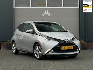 Toyota Aygo 1.0 VVT-i/69pk x-joy|2018|Camera|NAP|Cruise|Bluetooth|Boekjes|DAB|Navi|15"LMV