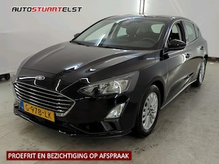 Ford Focus 1.0 EcoBoost Titanium Business 1e Eigenaar | NL-Auto | Volledig Onderh | BTW | AF Trekhaak | Carplay | Navi | Full Led | Keyless | PDC | Bots Herkenning | Start/Stop