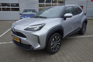 Toyota Yaris Cross 1.5 HYBRID DYNAMIC, Winterpakket, All Season, BiTone