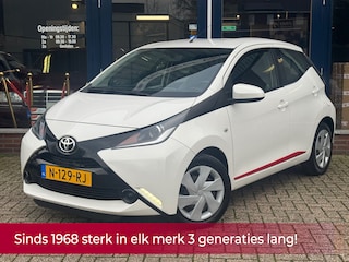 Toyota Aygo 1.0 VVT-i x 5 deurs! Airco l LED l MTF-stuur l Elek pakket! Topstaat l Goed onderhouden!