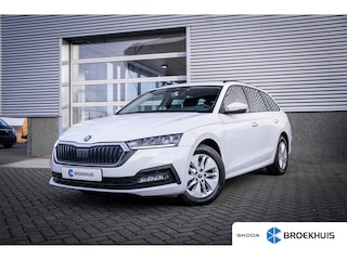 Skoda Octavia Combi 1.0 e-TSI Business Edition | Cruise control | Trekhaak uitklapbaar | Voorstoelen verwarmd