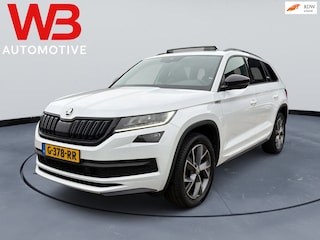 Skoda Kodiaq 1.5 TSI Sportline Business, adapt. Cruise, Pano, Trekhaak, Automaat, Carplay, Sfeerverlichting, digitaal dashboard.