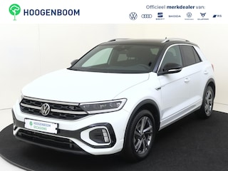 Volkswagen T-Roc 1.5 TSI R-Line | Trekhaak | Parkeerassistent | Achteruitrijcamera | Adaptieve cruise control | Digital cockpit pro | Stoelverwarming | CarPlay | Navigatie |