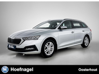 Skoda Octavia Combi 1.0 TSI Ambition | Trekhaak | Parkeersensoren | Cruise Control | Stoelverwarming