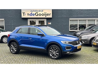Volkswagen T-Roc 1.0 TSi Style Business | NAV. | PANORAMA | CAMERA | 18" |
