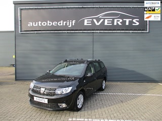 Dacia Logan 0.9 TCe Laureate komt binnen van poetser zeer nette complete auto meeneem prijs
