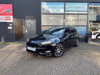 Ford Focus Wagon 1.0 EcoBoost ST Line Business