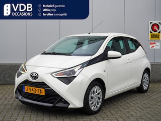 Toyota Aygo 1.0 VVT-i x-play CarPlay | Camera | Airco | NAP