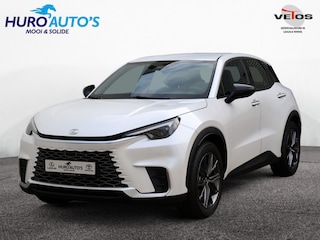 Lexus LBX Relax 2WD | Tech Pack | Memory Seat | El Achterklep