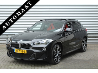BMW X2 sDrive20i 192pk High Executive AUTOMAAT NL-Auto NAP 1e Eigenaar Panoramadak Clima Cruise Navi HUD El. Klep Trekhaak 1800kg
