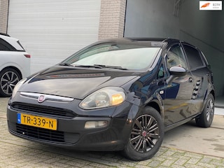 Fiat Punto Evo 1.4-16V Multiair Dynamic/5drs/3e EIG/ 1jaar apk/ airco/ EL-ramen/ zeer nette auto.