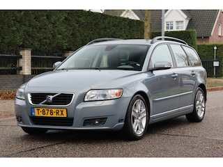 Volvo V50 2.4i Edition II | AUTOMAAT | CLIMA | CRUISE | XENON | TREKHAAK | MOOIE GOED ONDERHOUDEN AUTO |