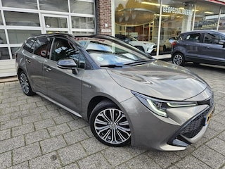 Toyota Corolla Touring Sports 1.8 Hybrid Dynamic Bi-tone