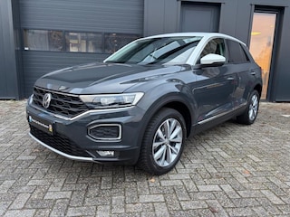 Volkswagen T-Roc 1.0 TSI Sport, Carplay, Stoelv, Camera, PDC, Cruise, Clima