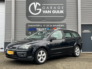 Ford Focus Wagon 1.6-16V Futura 101PK Automaat,Trekhaak,Airco,Cruise,ElektrRamen+Spiegels,Dakrail,Multi-Stuur,Radio/Cd-Speler.