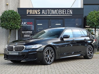 BMW 5-serie Touring 530e M-Sport High Executive|Pano|Sfeer|Keyless