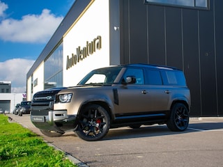 Land Rover Defender 110 3.0 P400 110 X Trekhaak l Torque vectoring l Stoelkoeling l Schuif-/kantel Panorama dak  l 22 Inch Urban l