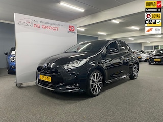 Toyota Yaris 1.5 Hybrid Executive/ Nederlandse auto/ Eerste eigenaar/ Automaat/ Stoelverwarming/ Navi/ Apple carplay