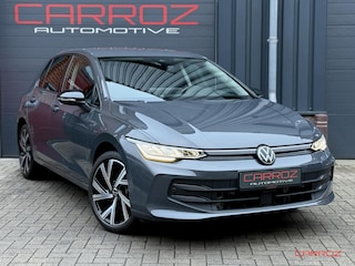 Volkswagen Golf 1.5 eTSI Life Edition ACC LED Ambiance CarPlay