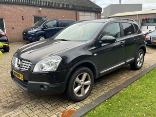 Nissan Qashqai 2.0 Tekna Panodak, Leer, Clima, Koppeling Slecht