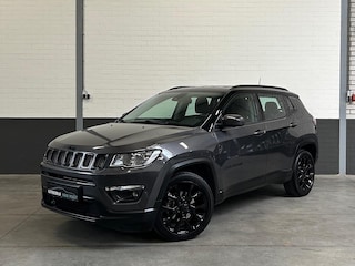 Jeep Compass 1.3T Night Eagle 1750 trekgewicht, Apple-Android