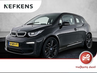 BMW i3 Dark Shadow Edition 42 kWh 170pk Automaat | Warmtepomp | Navigatie | Cruise Control | Climate Control | Achteruitrijcamera | 20" LMV | Verwarmbare Voorstoelen |